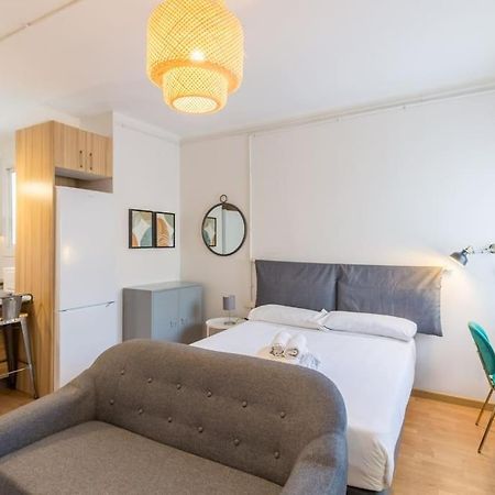 Bebarceloner Sant Andreu Apartments - Studio Bagian luar foto