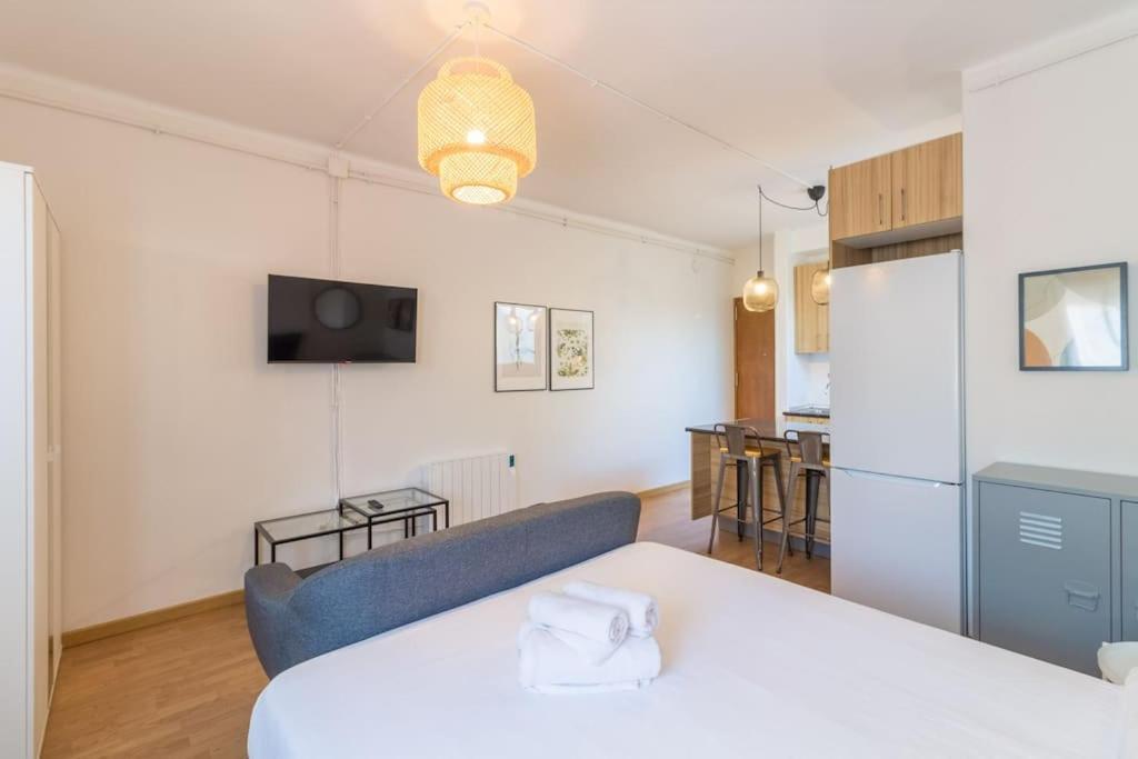 Bebarceloner Sant Andreu Apartments - Studio Bagian luar foto